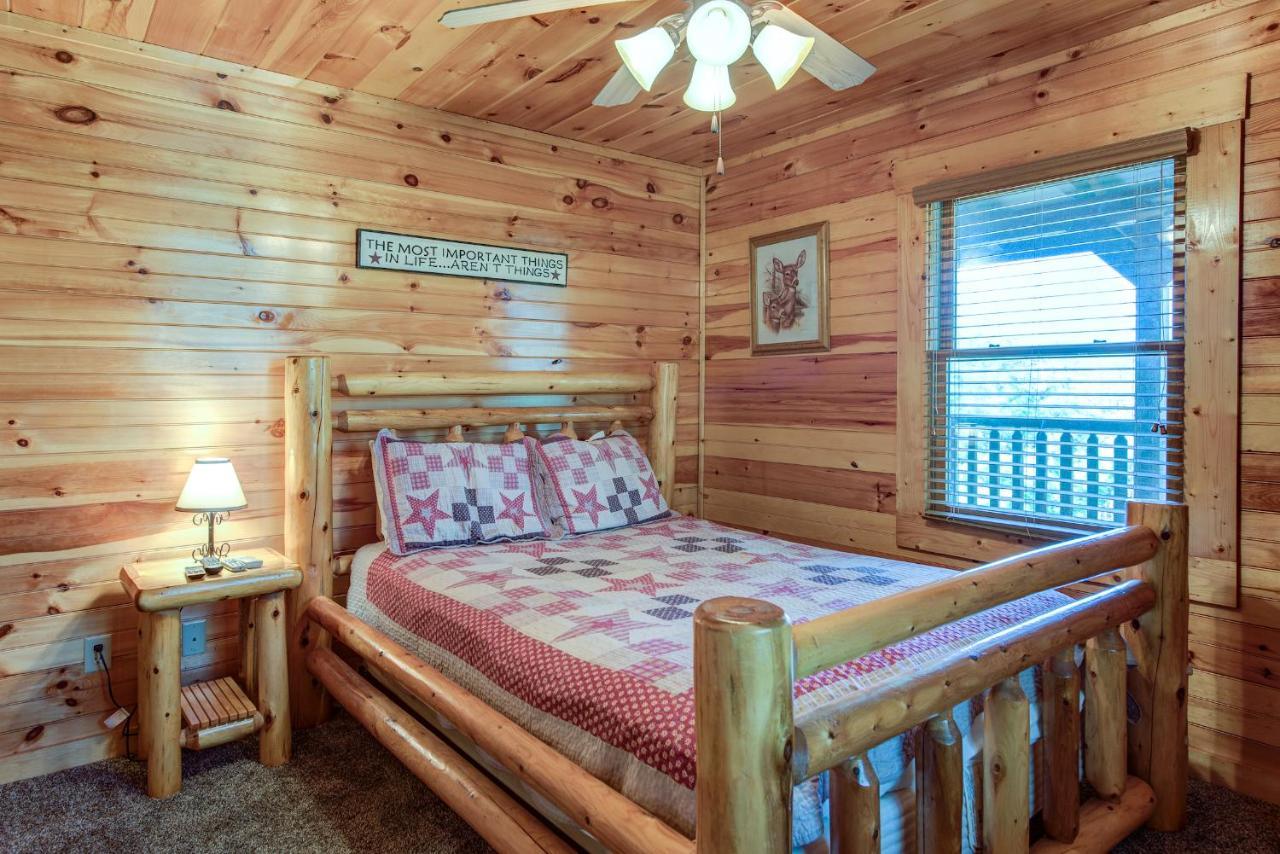 Hemlock Manor Villa Gatlinburg Eksteriør billede